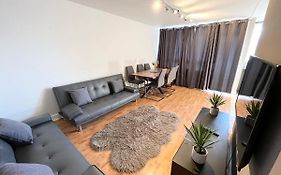 Lovely Apartment In London Victoria